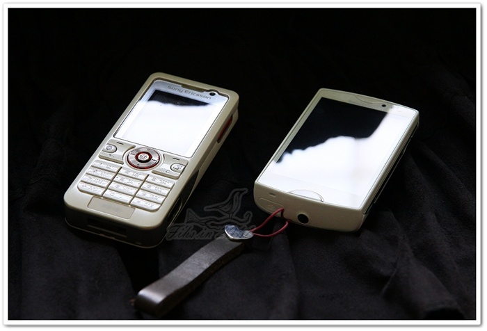 [手機]二代小白交接。Sony Ericsson XPERIA mini
